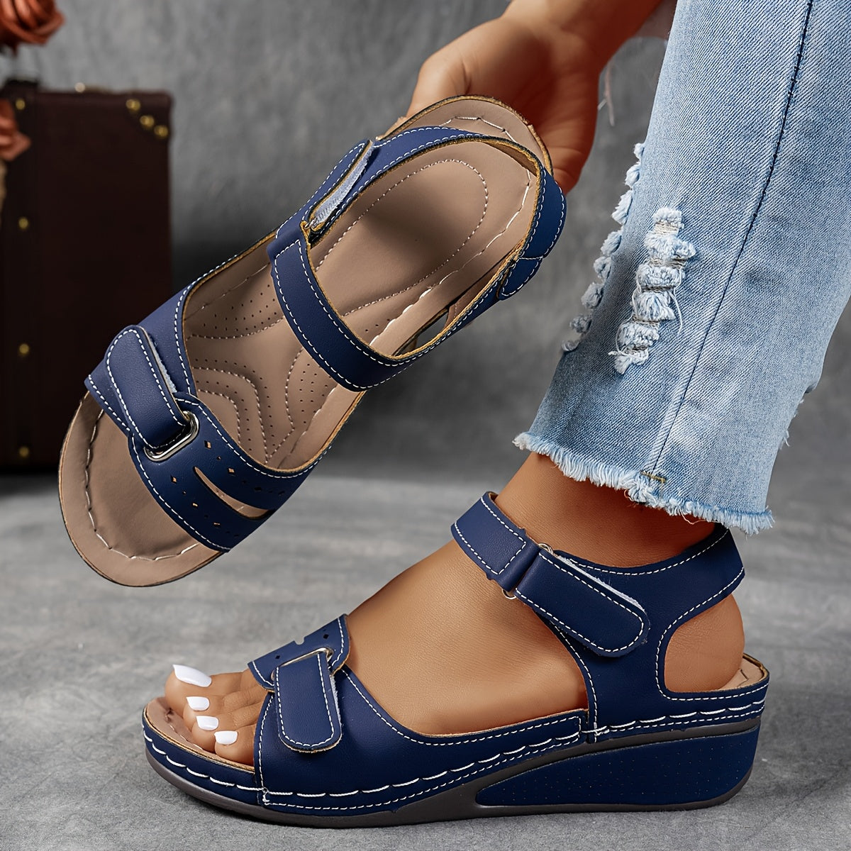 Mira Orthopedic Sandal