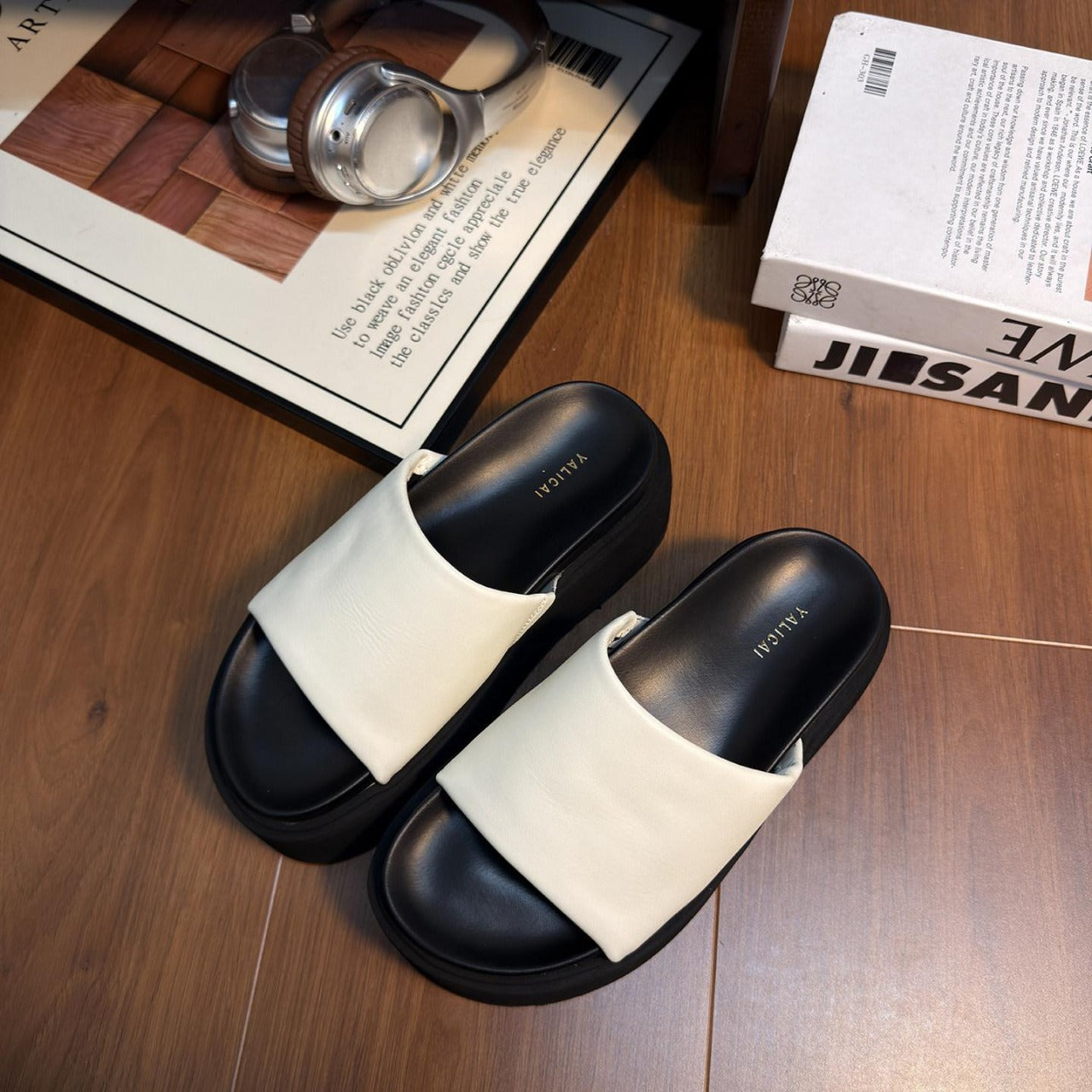 Arwinn Leather Platform Slides